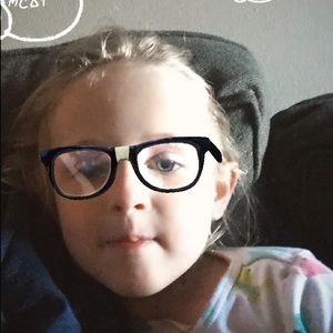 Meet your Posher, Karina